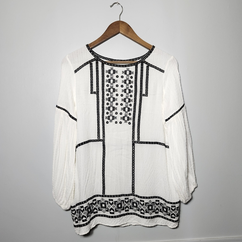 M.S.S.P | Boho Peasant Sleeves Nordic Embroidered Boho Chic Lightweight